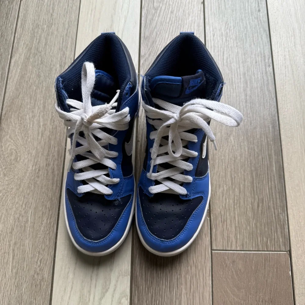 Nike Kids Navy and White High-Top Sneakers